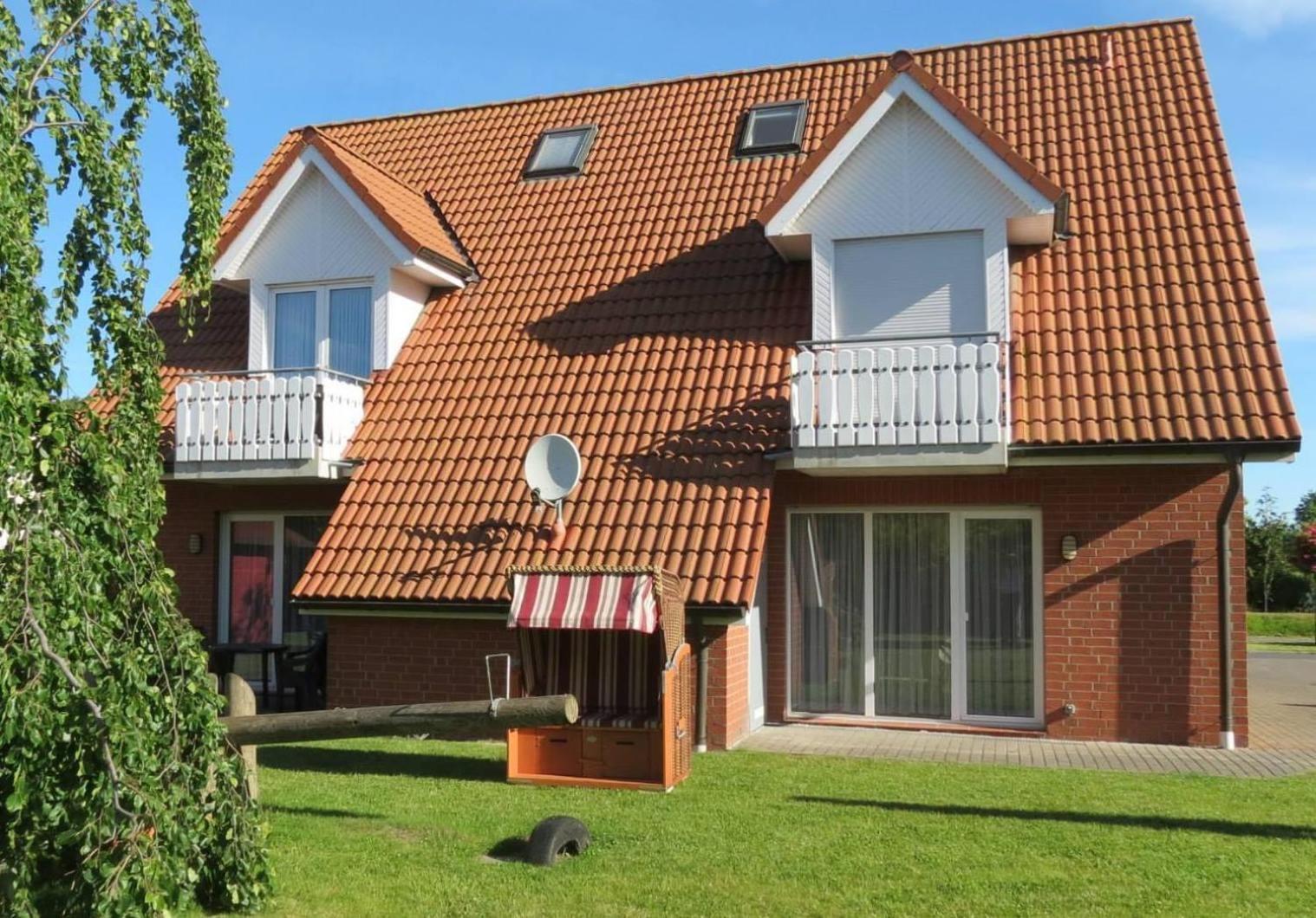 Ferienwohnungen Wiek, Haus Luv & Lee Wiek auf Rügen Exterior foto