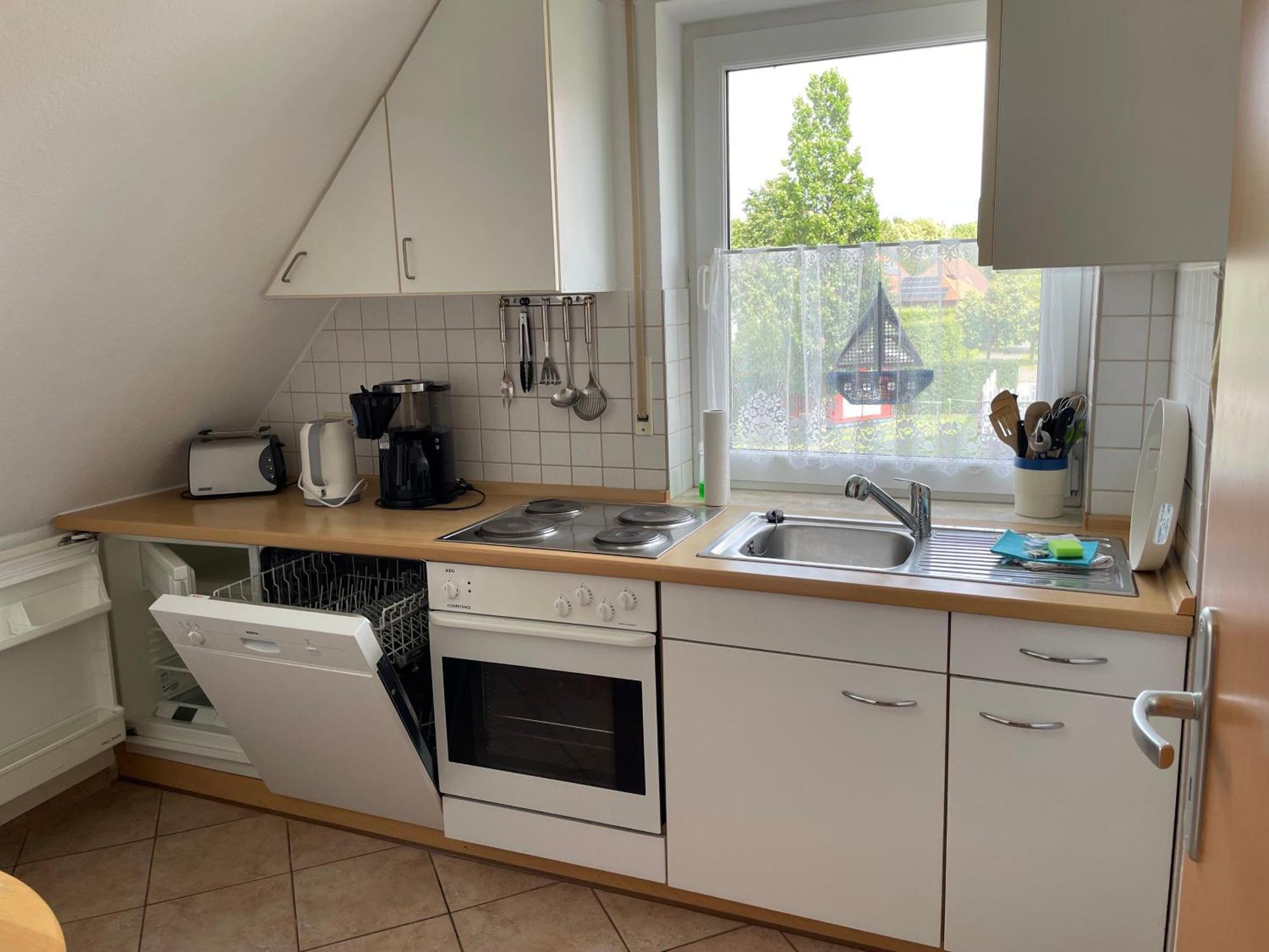 Ferienwohnungen Wiek, Haus Luv & Lee Wiek auf Rügen Exterior foto