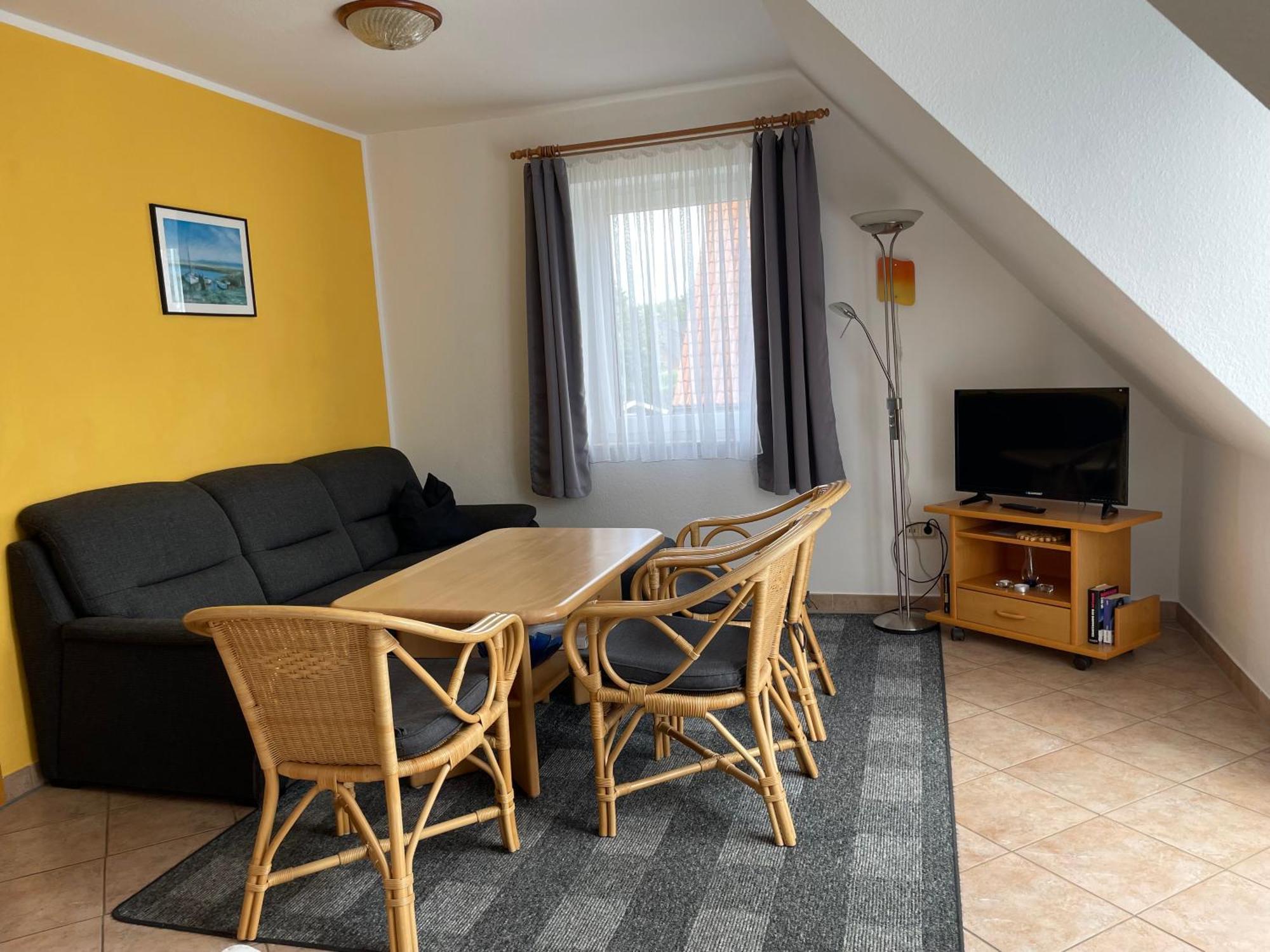 Ferienwohnungen Wiek, Haus Luv & Lee Wiek auf Rügen Exterior foto
