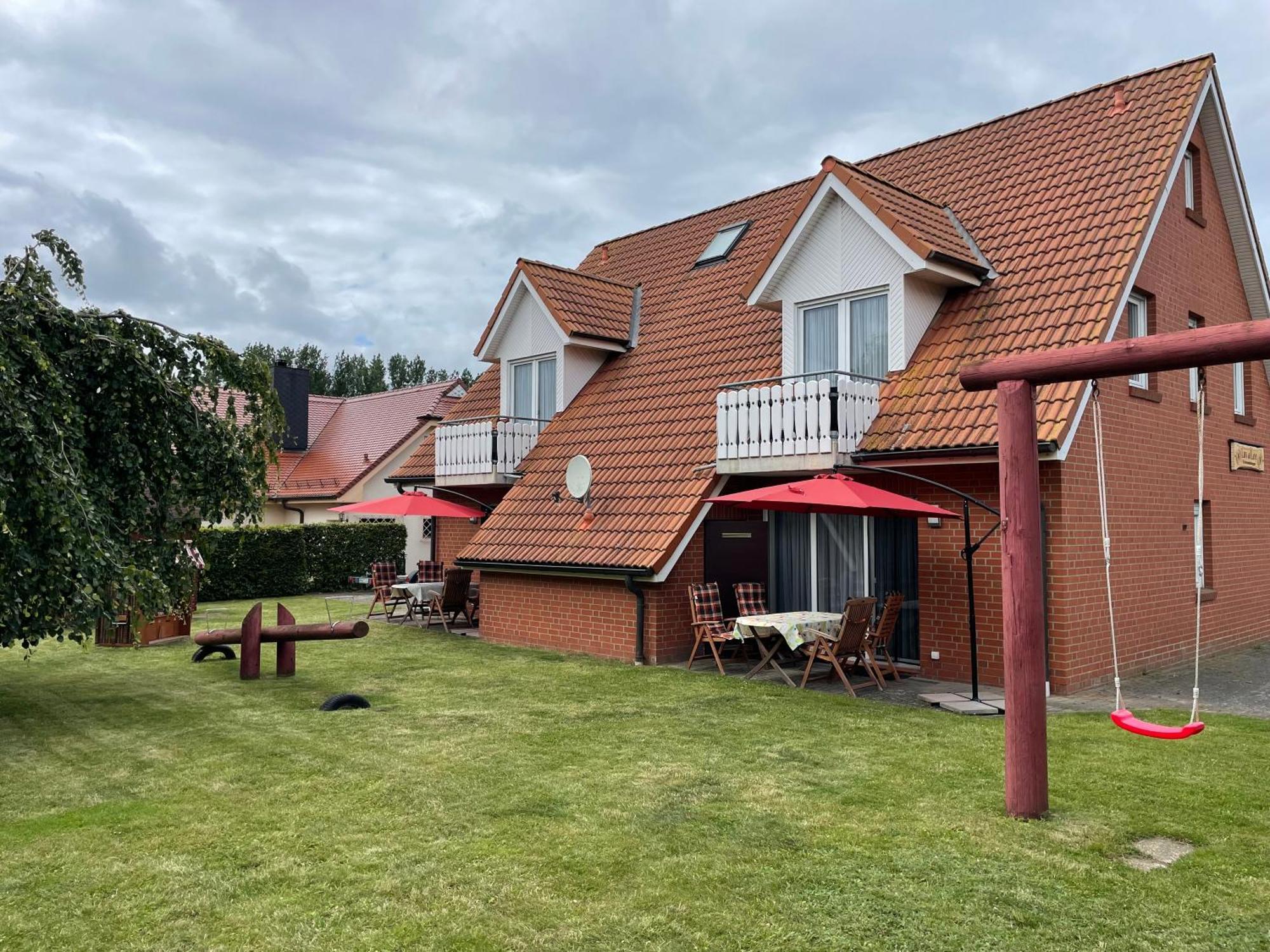 Ferienwohnungen Wiek, Haus Luv & Lee Wiek auf Rügen Exterior foto